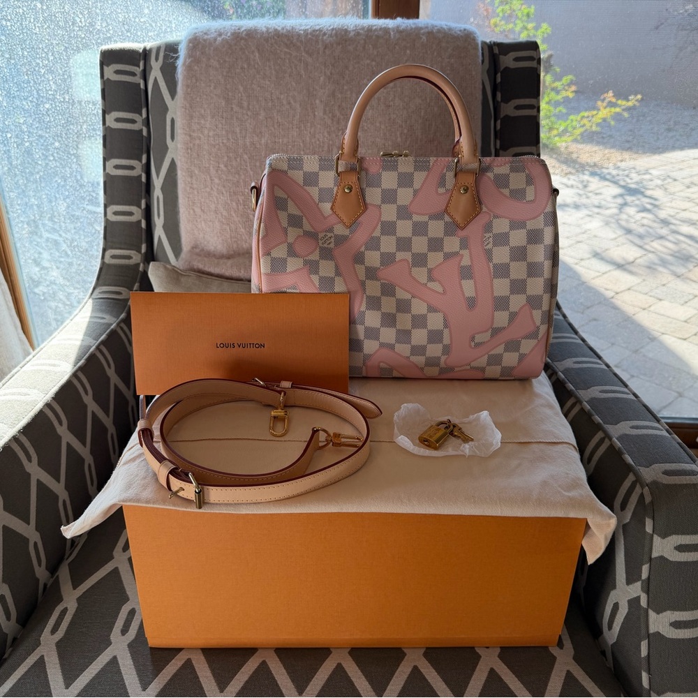 Brand new Louis Vuitton Speedy 30 Bandouliere Damier Azur Tahitienne